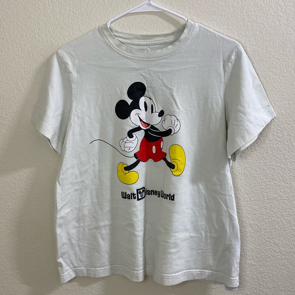 Walt Disney World  Mikey Mouse Adult‎ Medium T-shirt